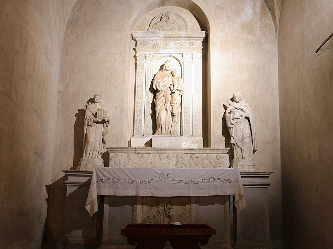 Chiesa di San Domenico-科森扎必去景点