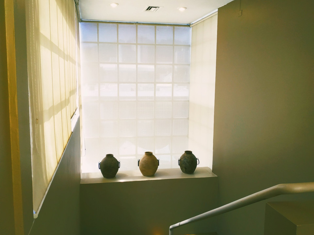 阿尔伯拉达酒店主图