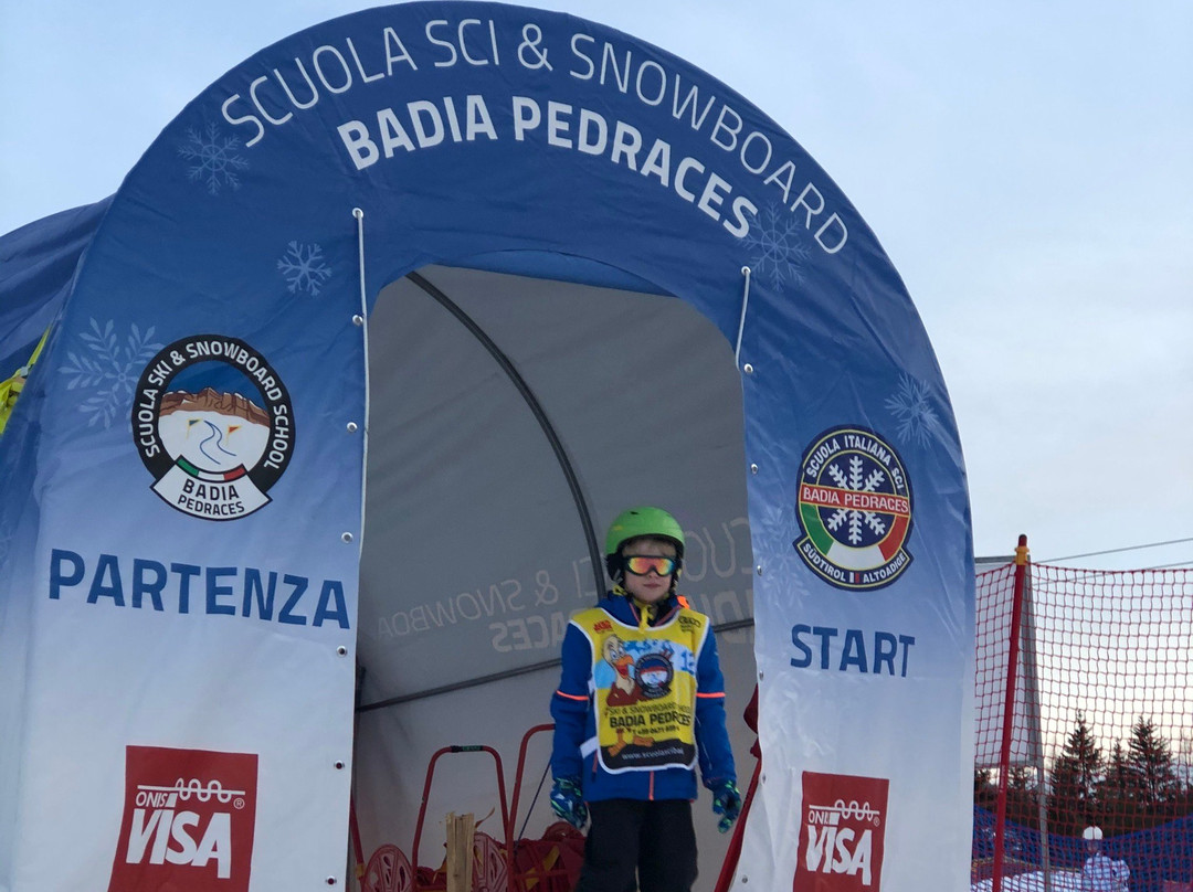 Scuola Sci&Snowboard Badia Pedraces-巴迪亚必去景点