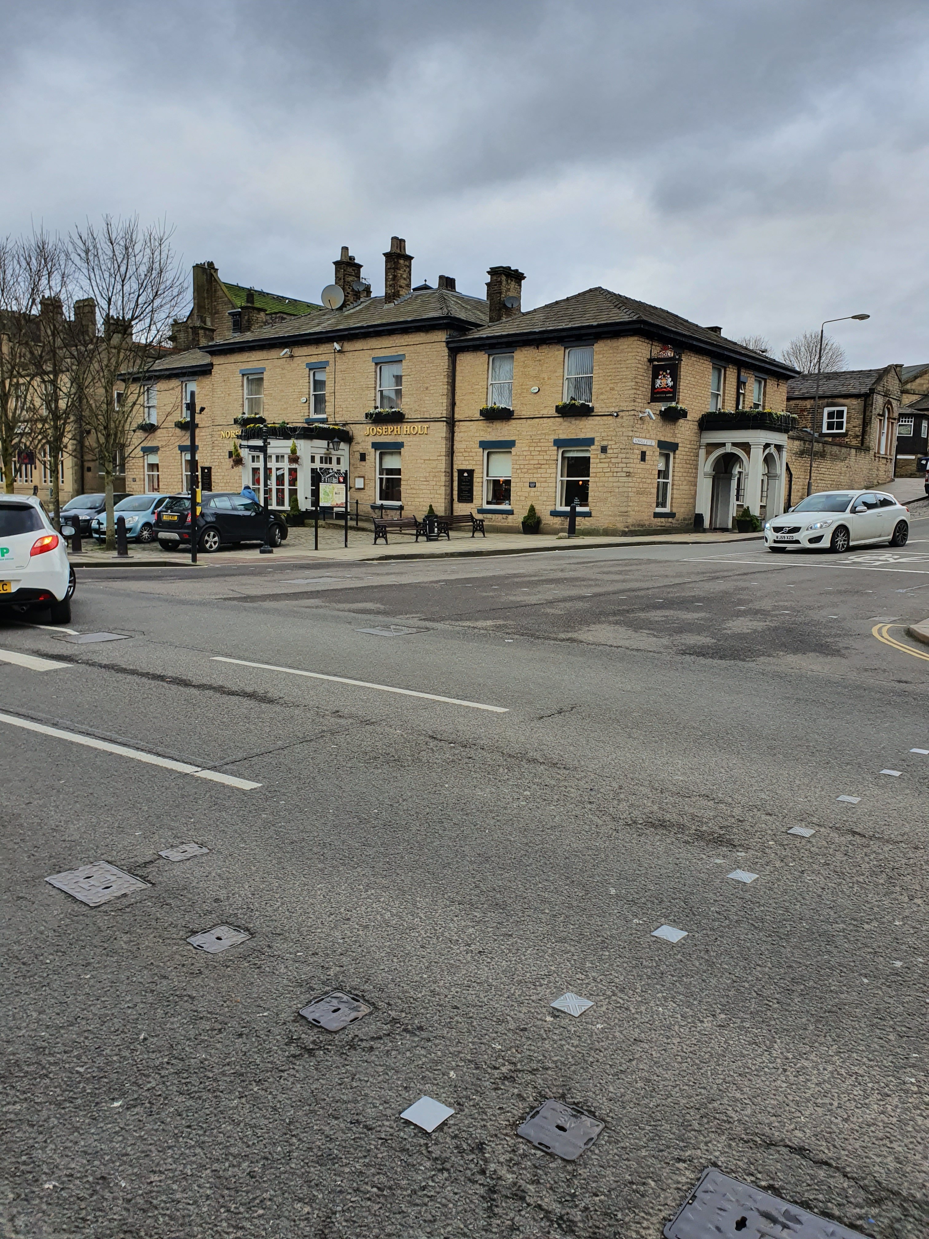 The Norfolk Arms Hotel-官方