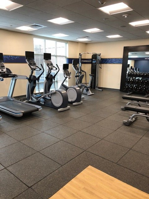 Hampton Inn & Suites Charlotte Ballantyne主图