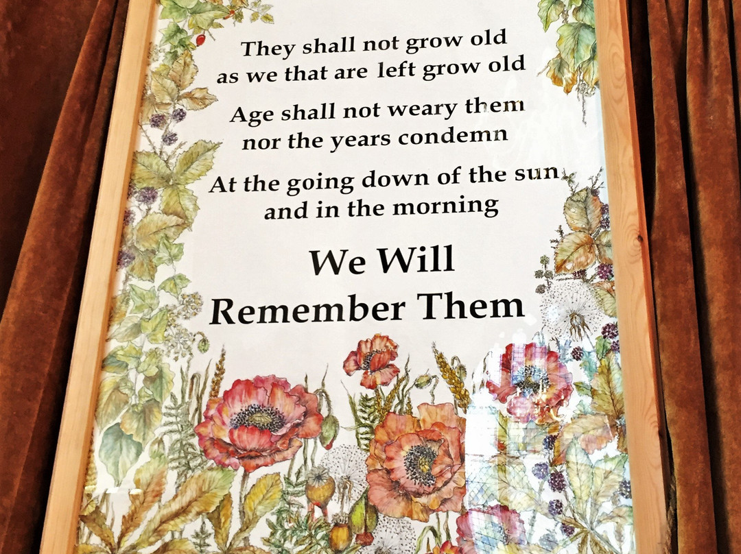 Staplehurst War Memorial景点图片