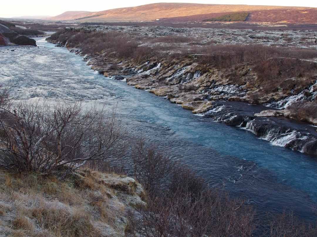 Hraunfossar Lava Waterfall-Hraunfossar必去景点