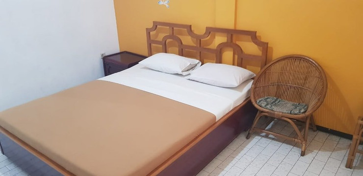 OYO 1996 Koneng Hotel主图