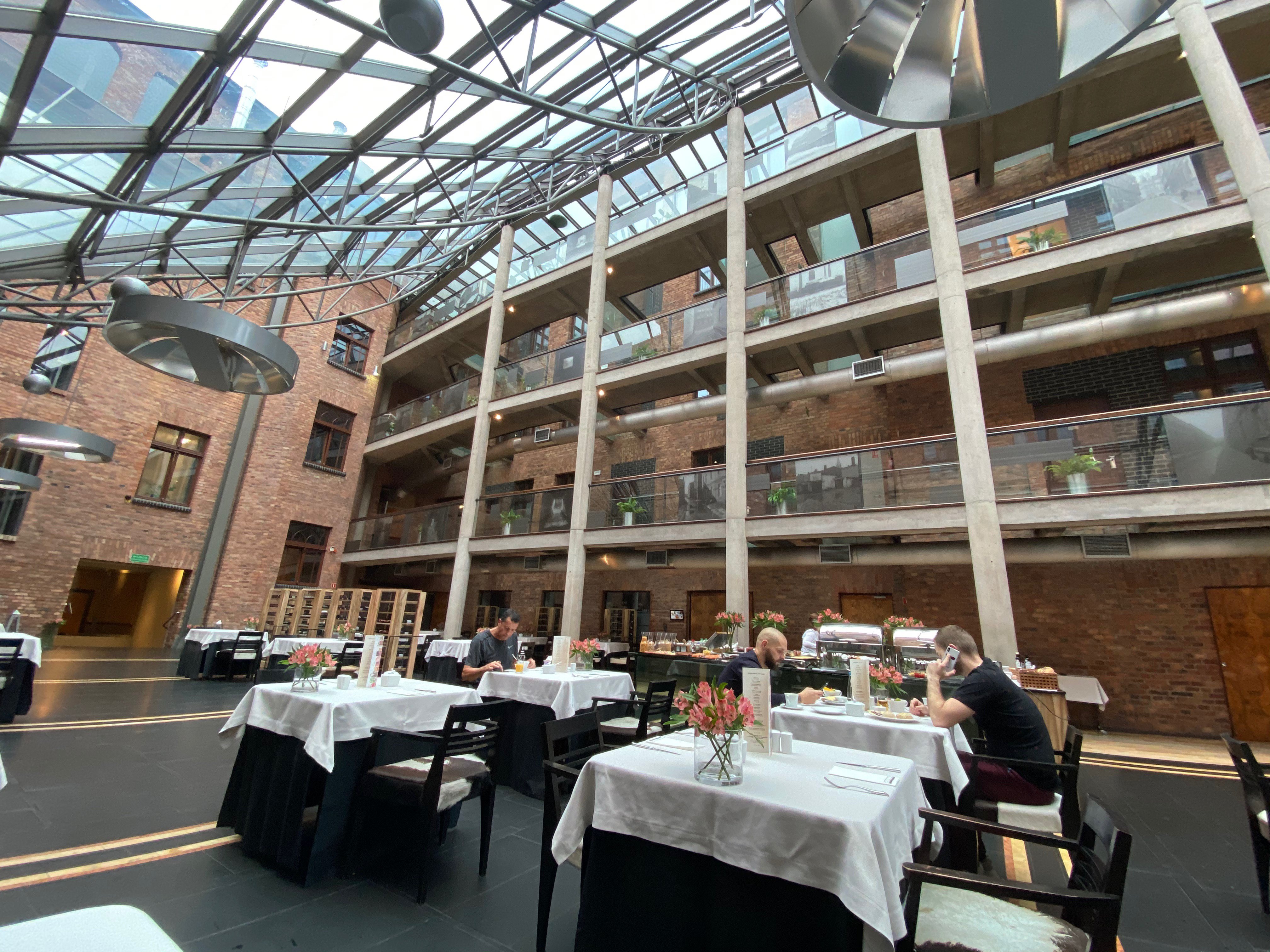 Hotel Monopol-餐饮