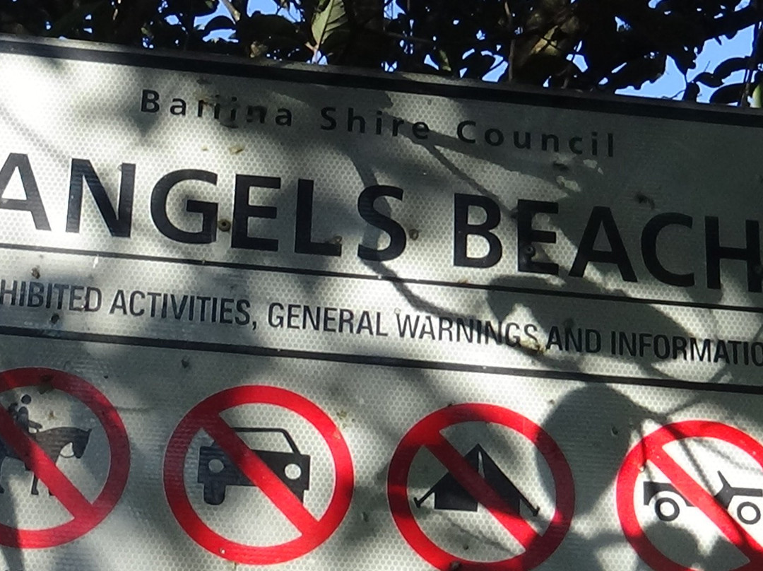 Angels beach & Flat Rock景点图片