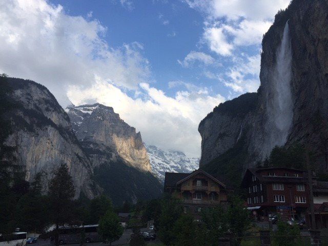 绍巴核酒店主图