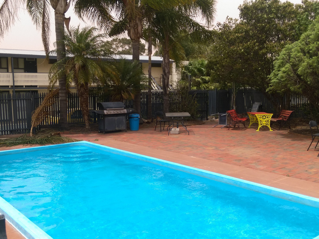 Pioneer Station Motor Inn主图