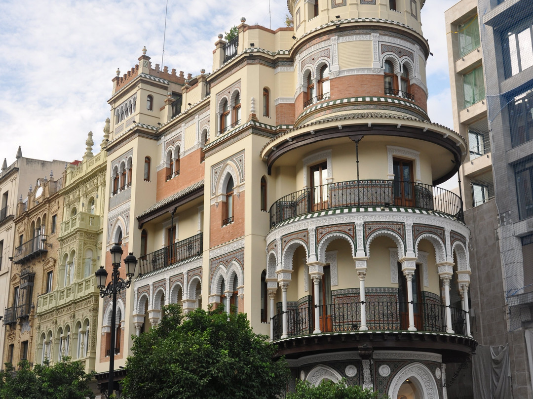 Edificio La Adriatica-塞维利亚必去景点