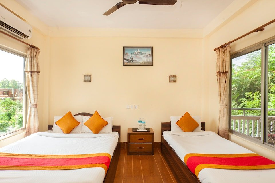 Motherland Resort Sauraha主图