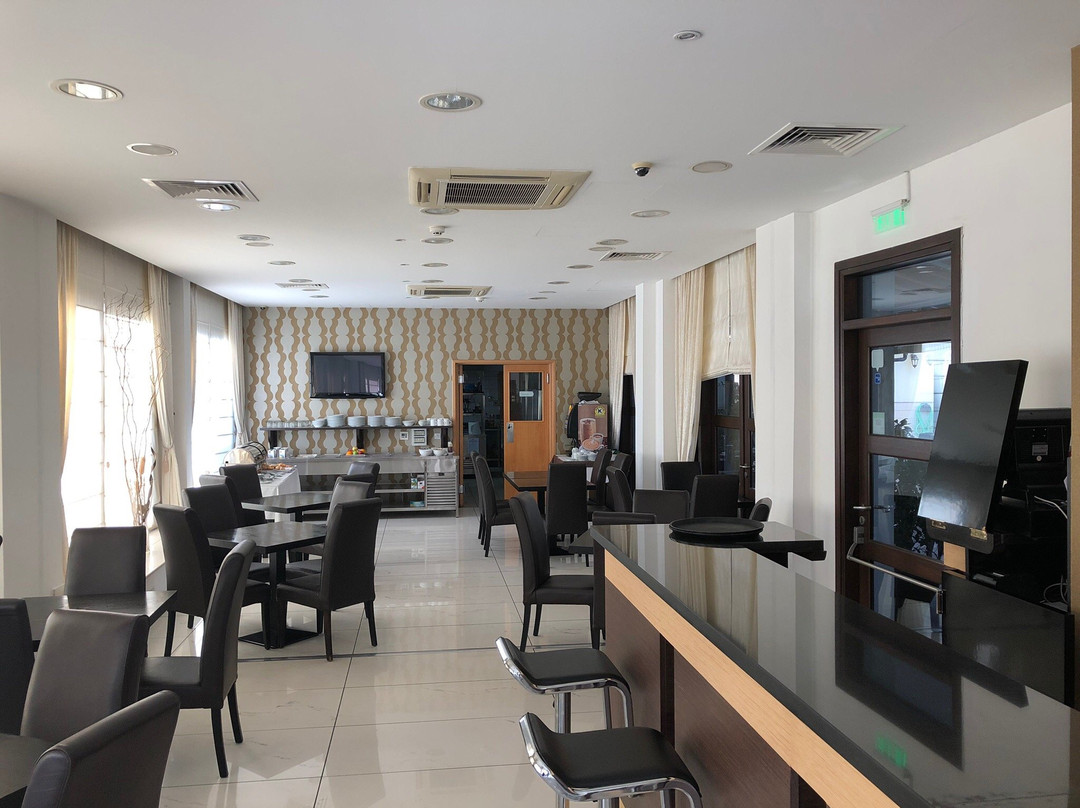 洛伊提克酒店主图