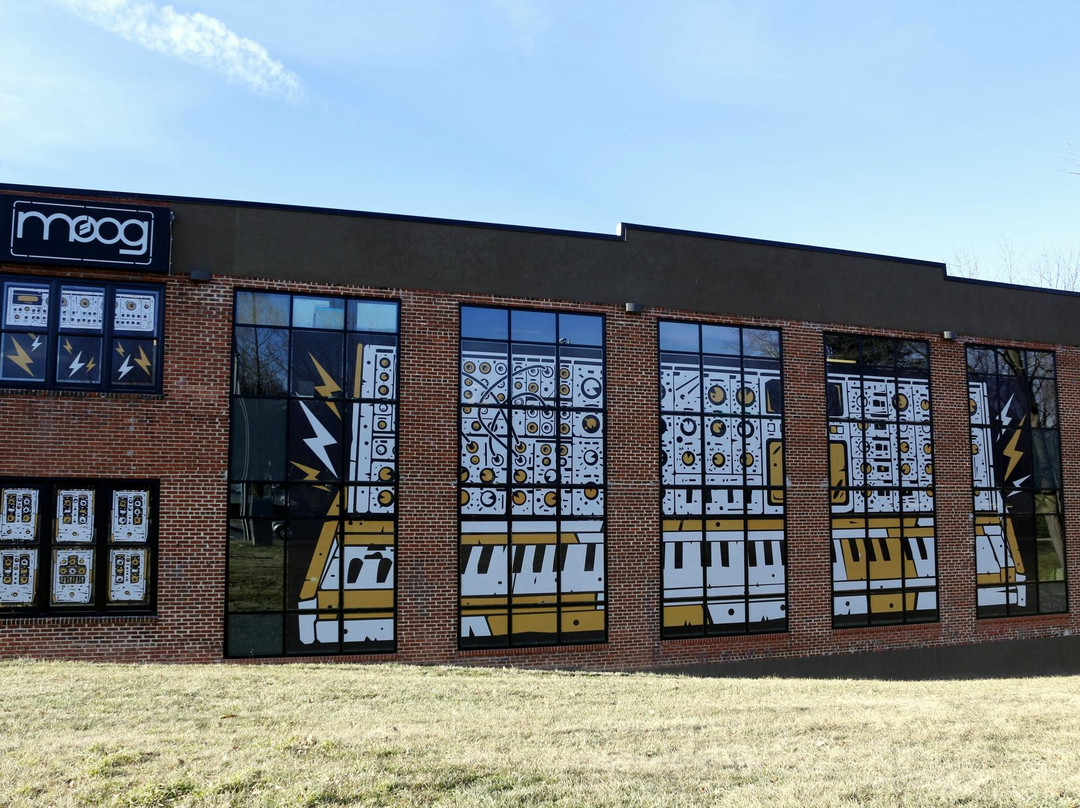 Moog Music Factory Tour景点图片