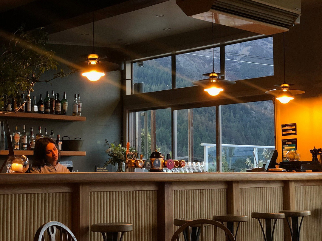 Hawea Store & Kitchen