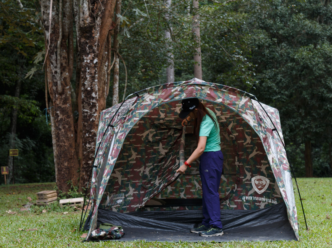 岗卡章国家公园-七岩必去景点