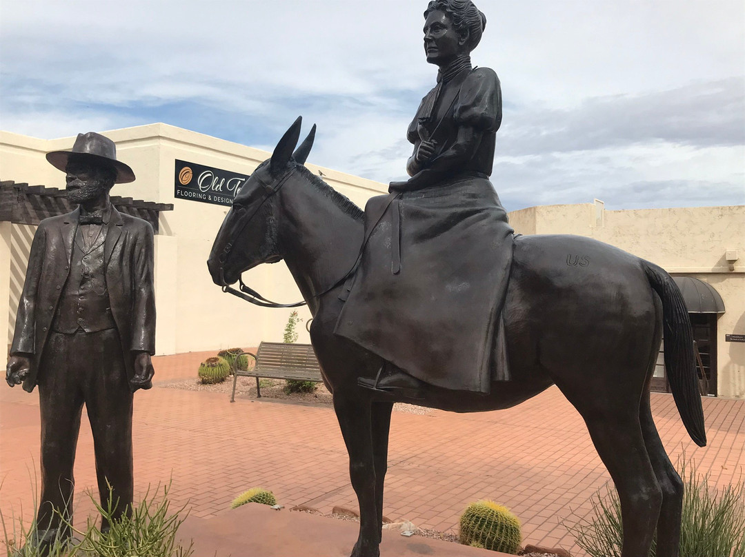 Scottsdale Civic Center-斯科茨代尔必去景点