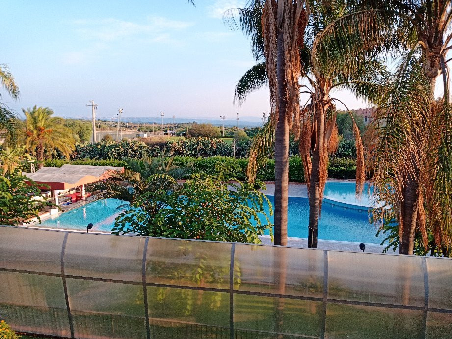 西戈奈拉酒店主图