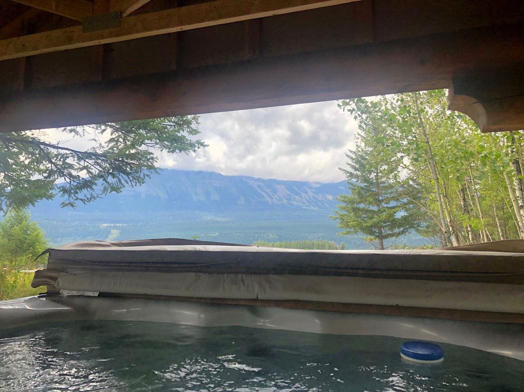 Whitewater Lodge主图