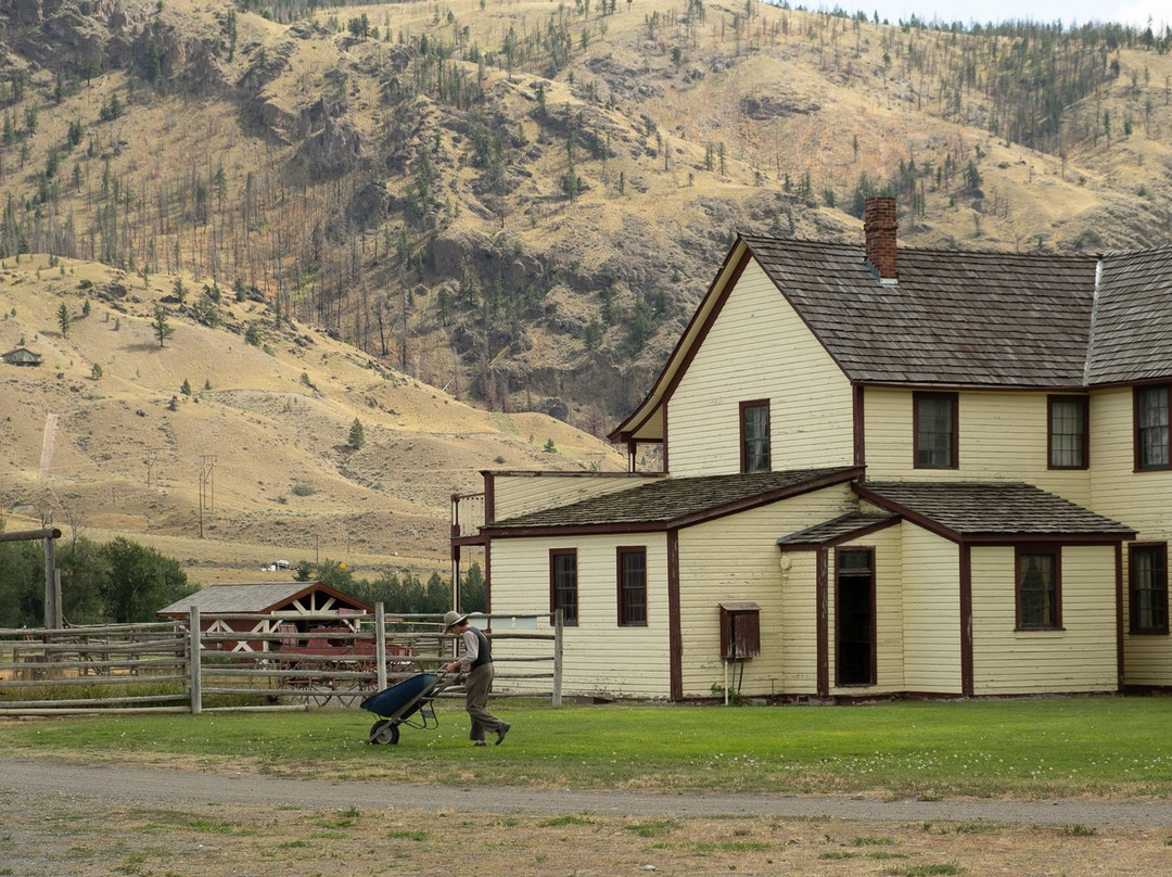 Historic Hat Creek Ranch景点图片