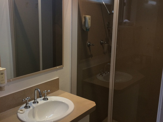 Baybrook Motor Inn and Apartments主图