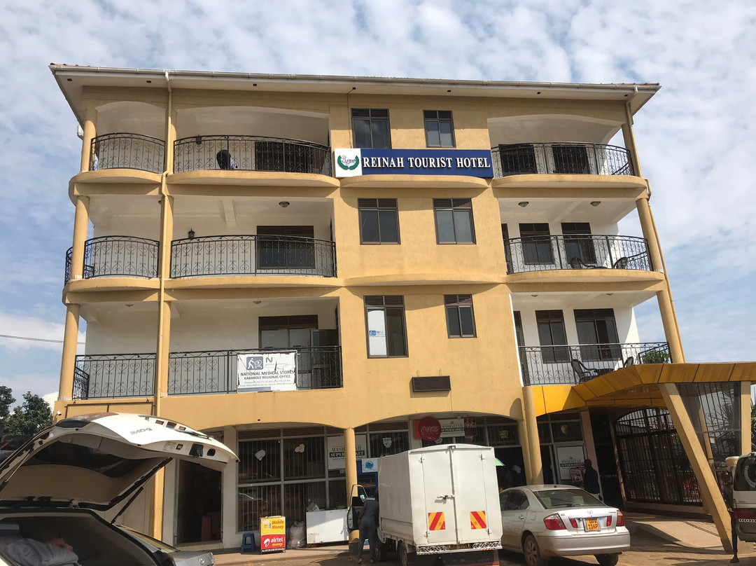 Reinah Tourist Hotel主图