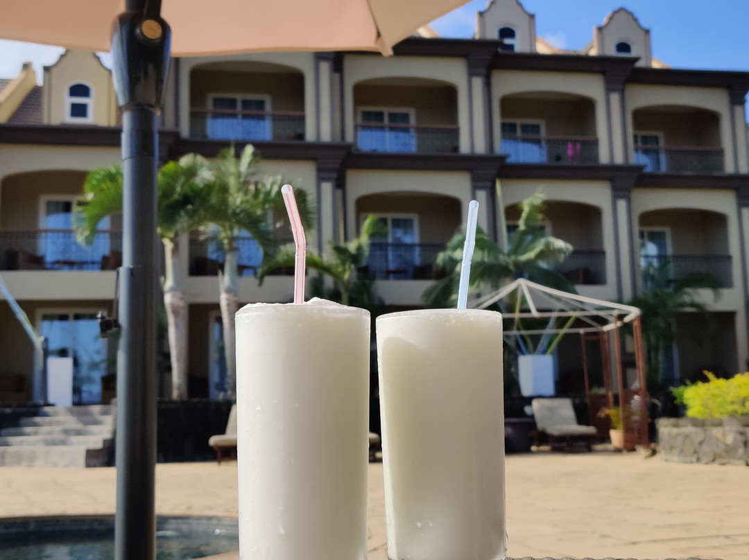Sunset Reef Resort & Spa主图