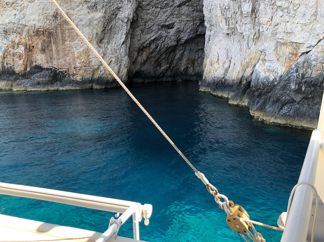 VENETIA DAY CRUISE BOAT-Paxos必去景点