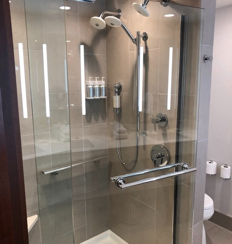 Inn On Woodlake主图