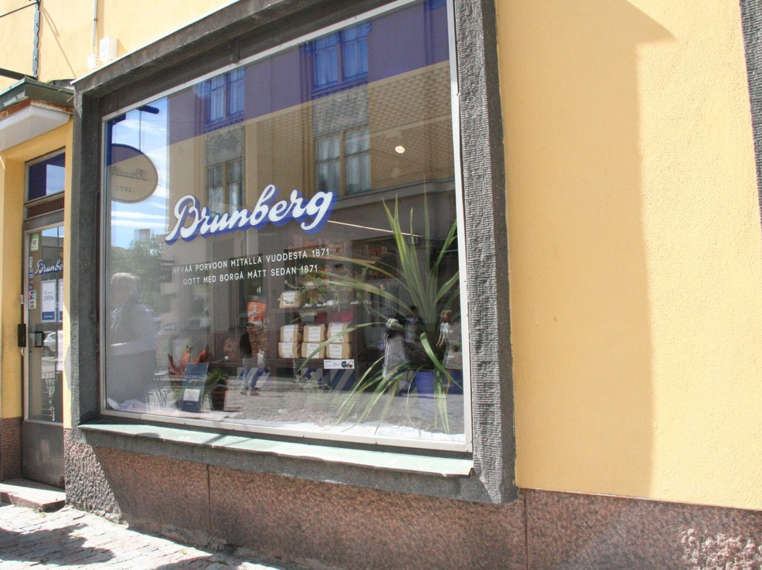 Brunberg Candy Factory Shop - Tehtaanmyymälä-波尔沃必去景点