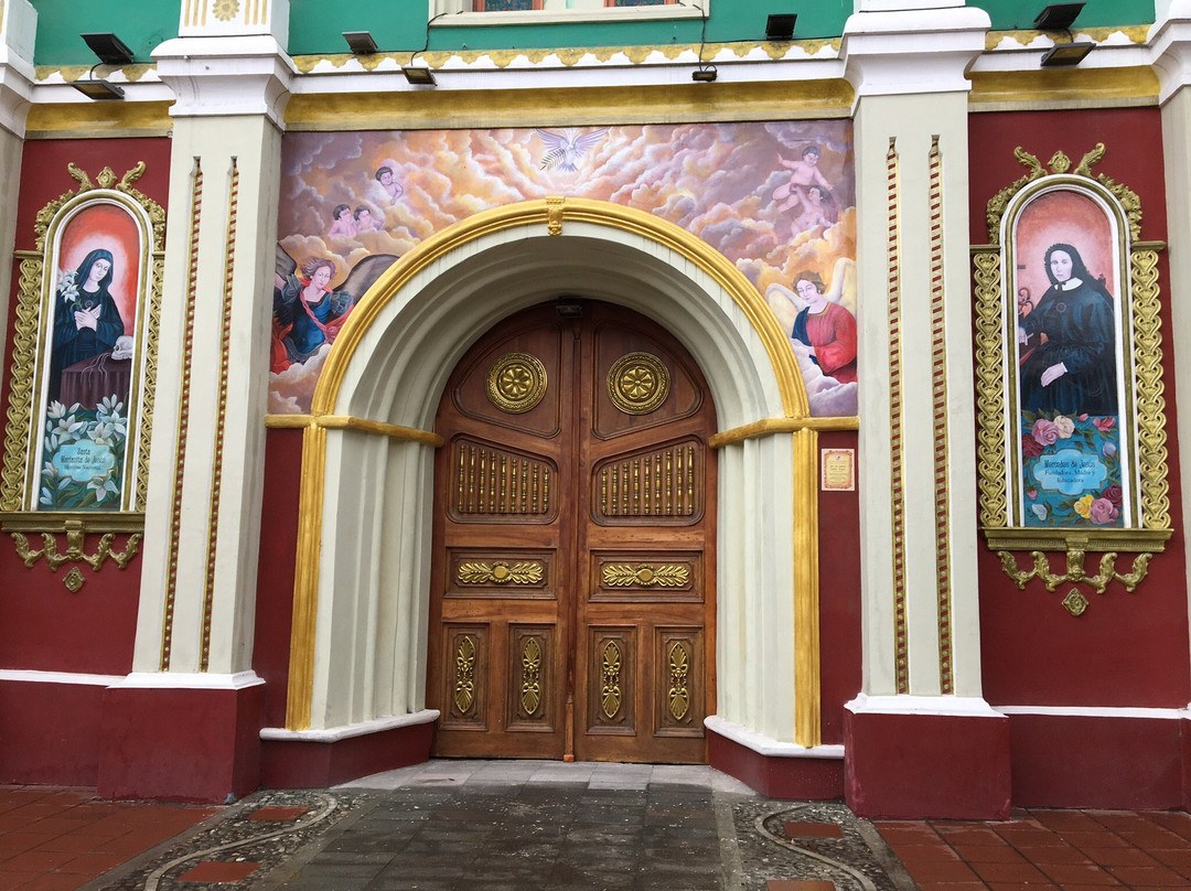 Free Walks Loja-Loja必去景点