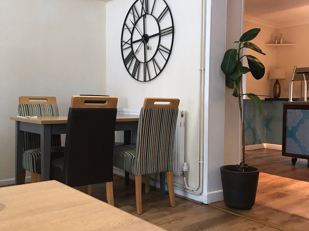 The Lamb & Flag Inn主图