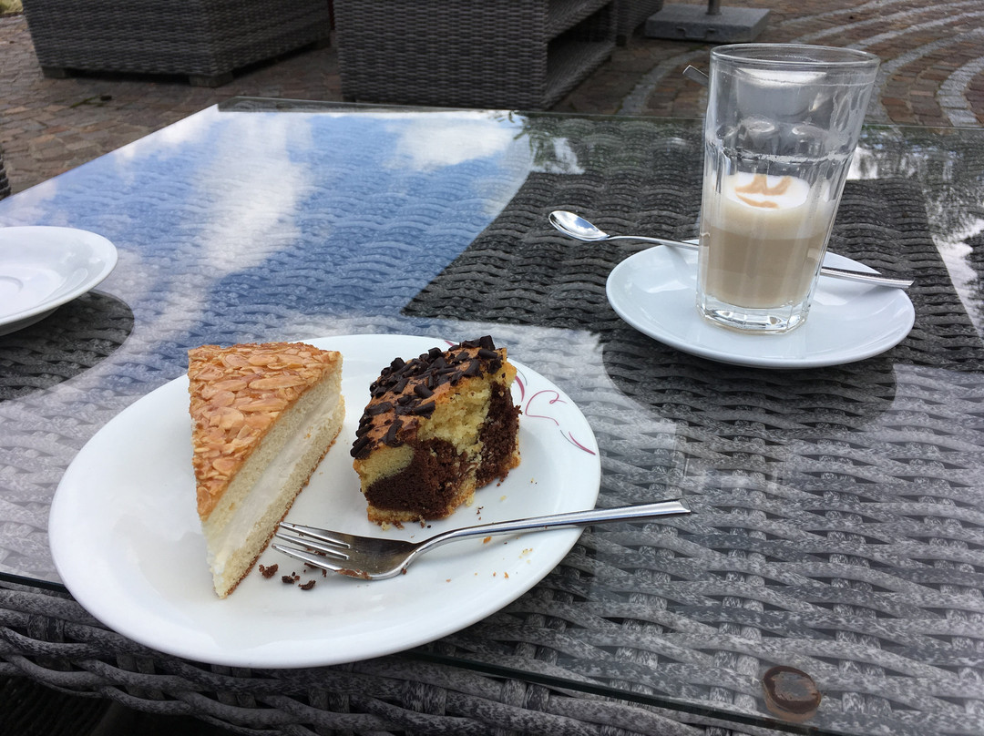 坦霍夫旅游酒店主图