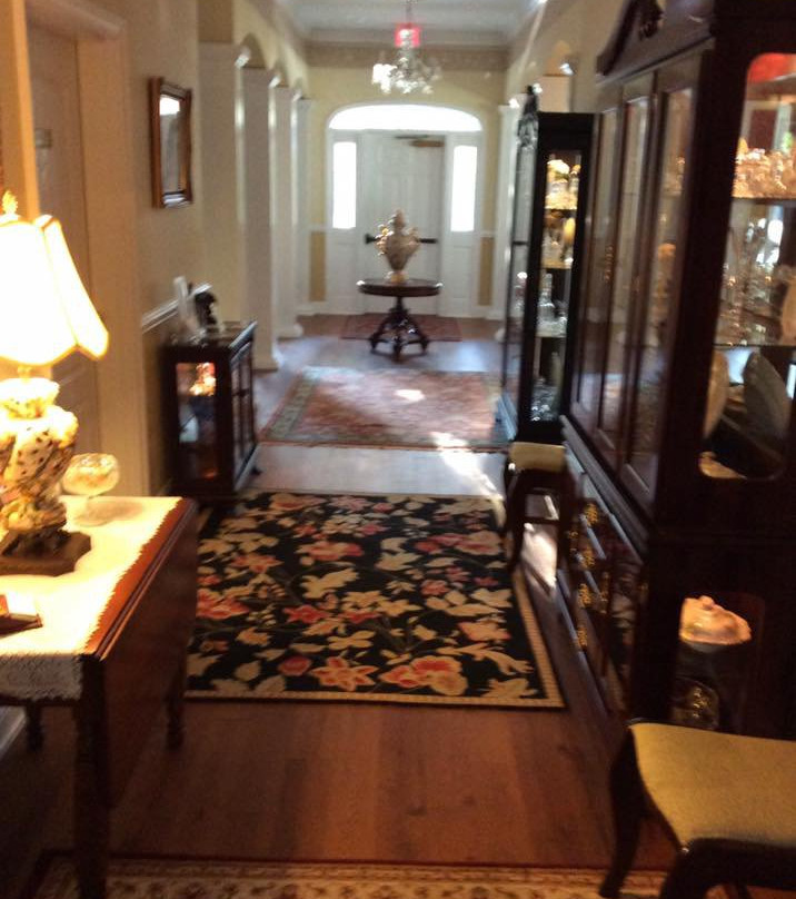 The Cypress Inn主图