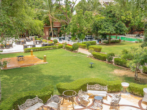 兰籓卡宫酒店主图