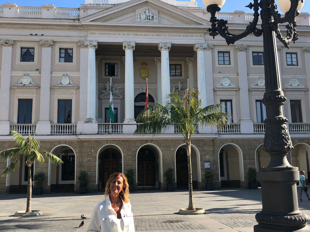 Cadiz Town Hall景点图片