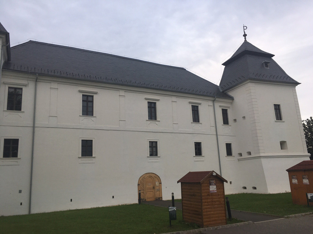 Egervar旅游攻略图片