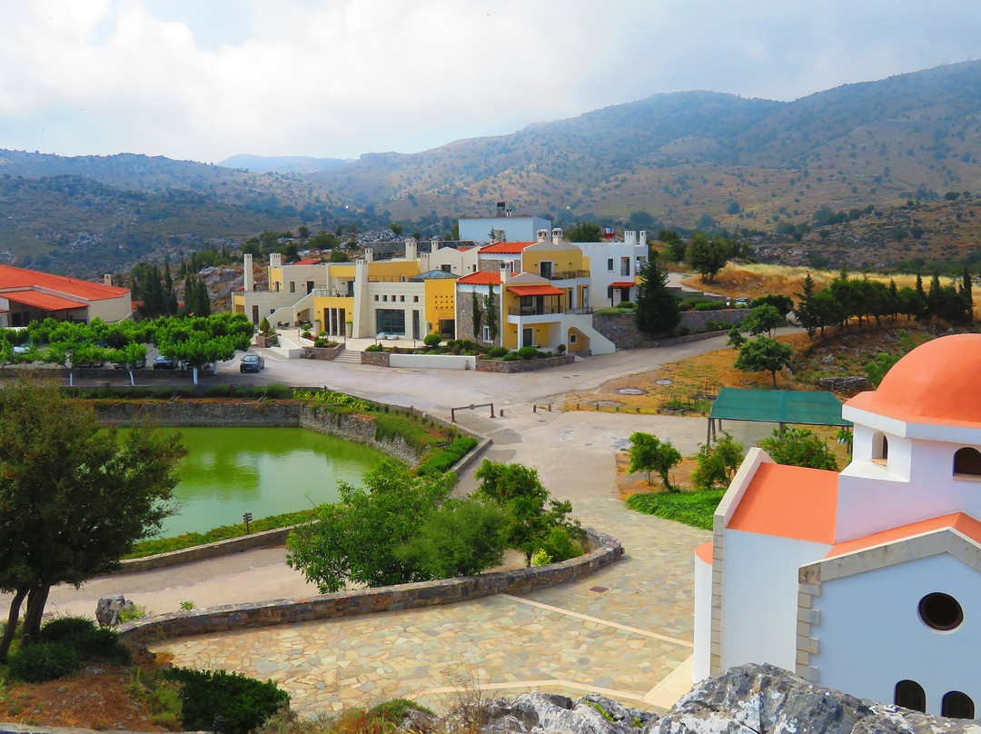 Delina Mountain Resort主图