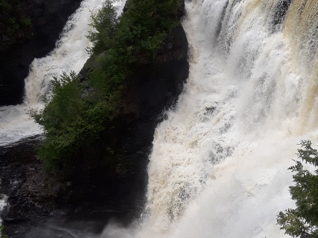 Kakabeka Falls景点图片