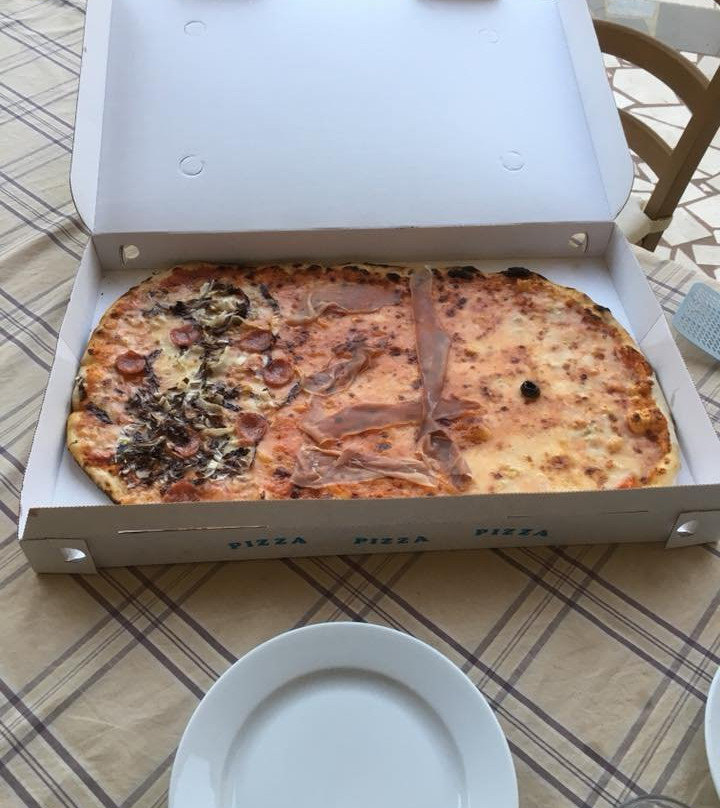 Onifai餐馆和美食-Pizzeria Max Marghe