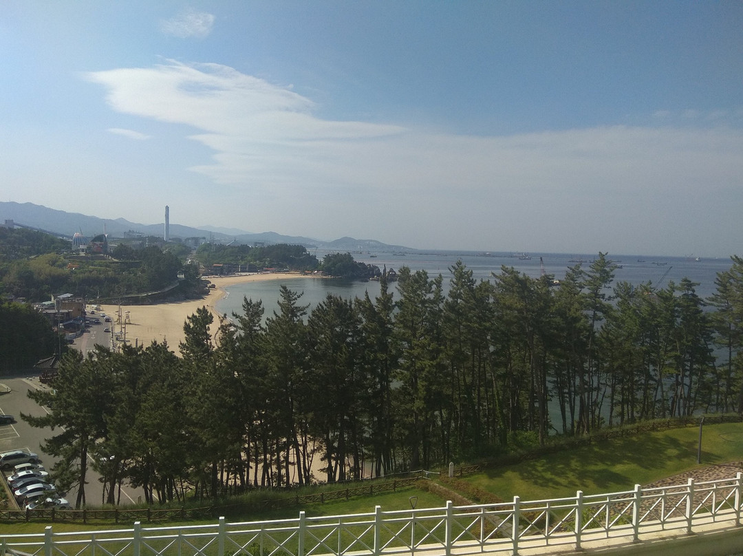 Daemyung Sol Beach Samcheok主图