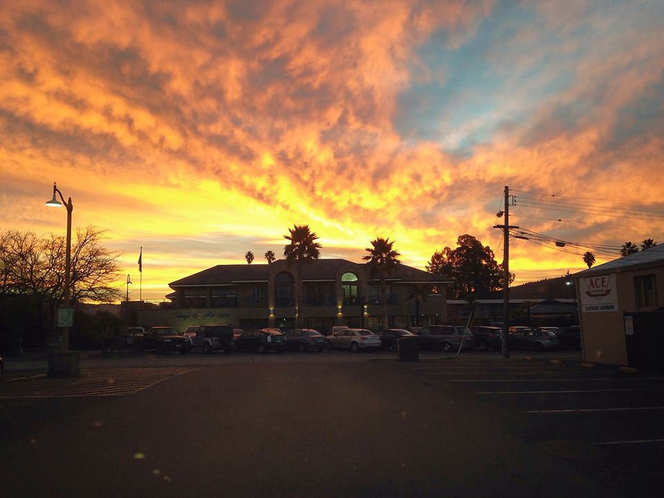 Calistoga Spa Hot Springs主图