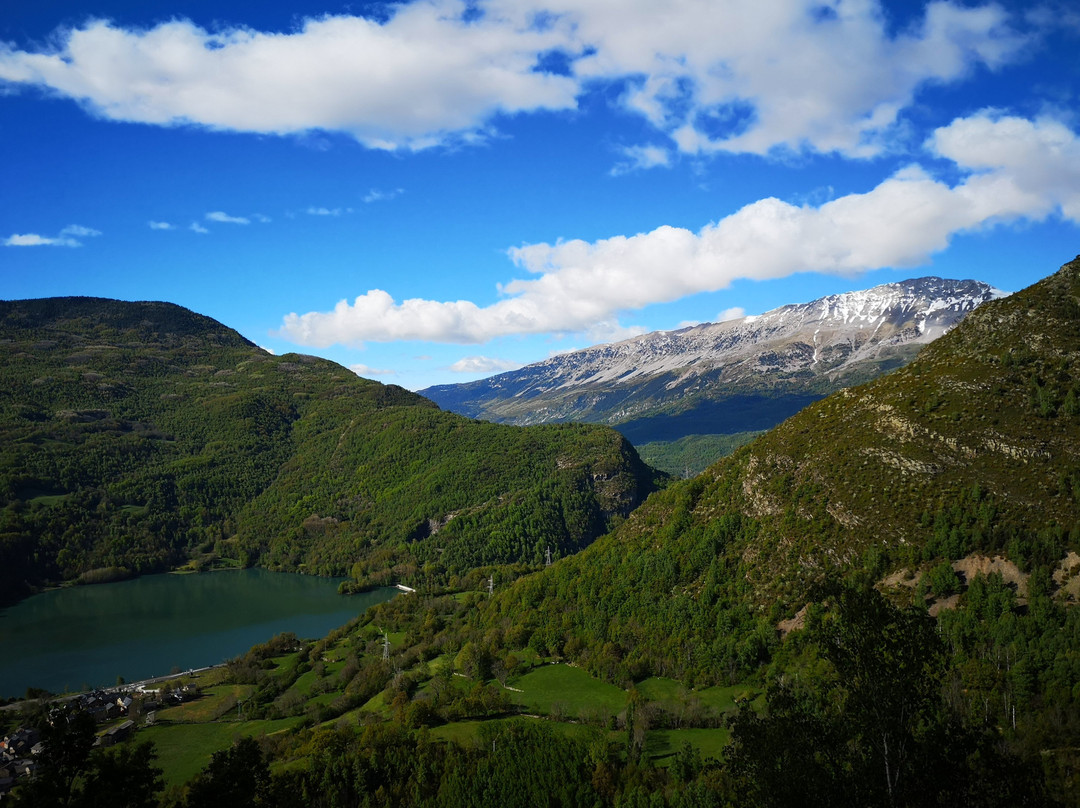 Embalse de Linsoles景点图片