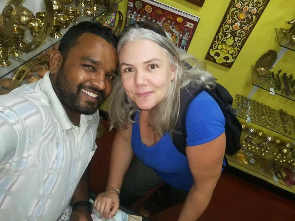 R. M. S Antique And Brassware-埃勒必去景点