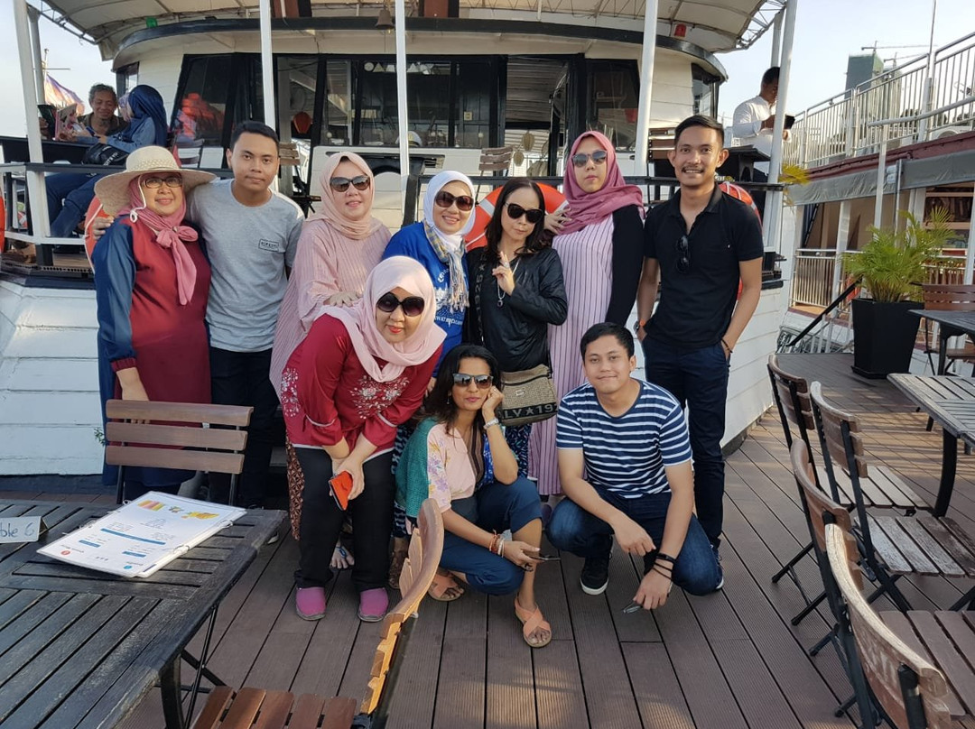 Kanika Boat-金边必去景点