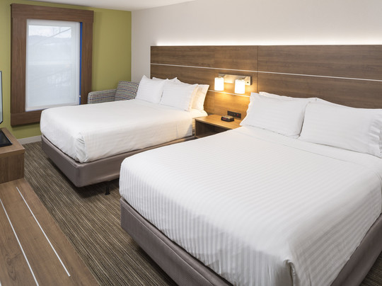 Holiday Inn Express & Suites White River Junction by IHG主图