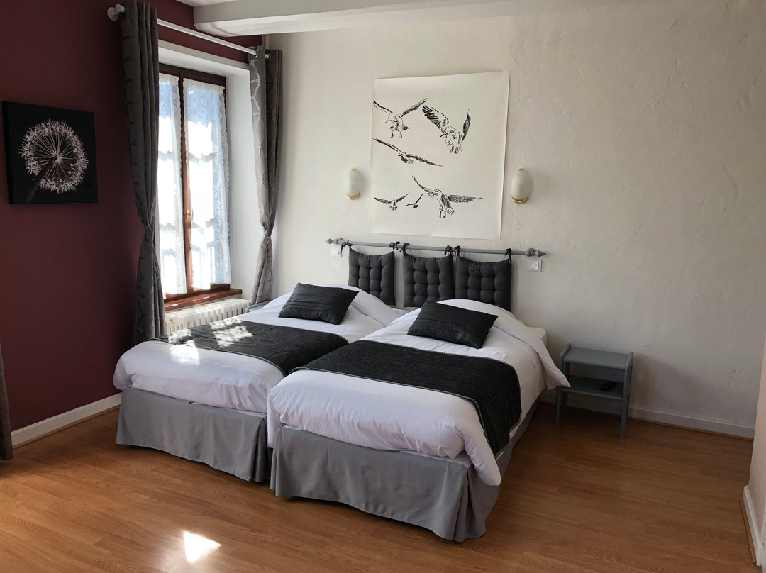 A l'Aube des Volcans主图