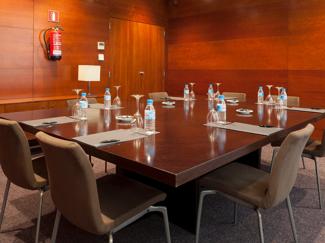 莱达万豪AC酒店主图