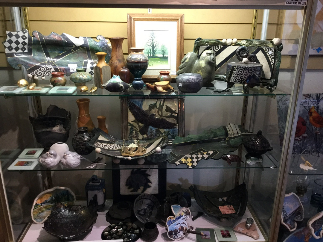 Southbay Gallery景点图片