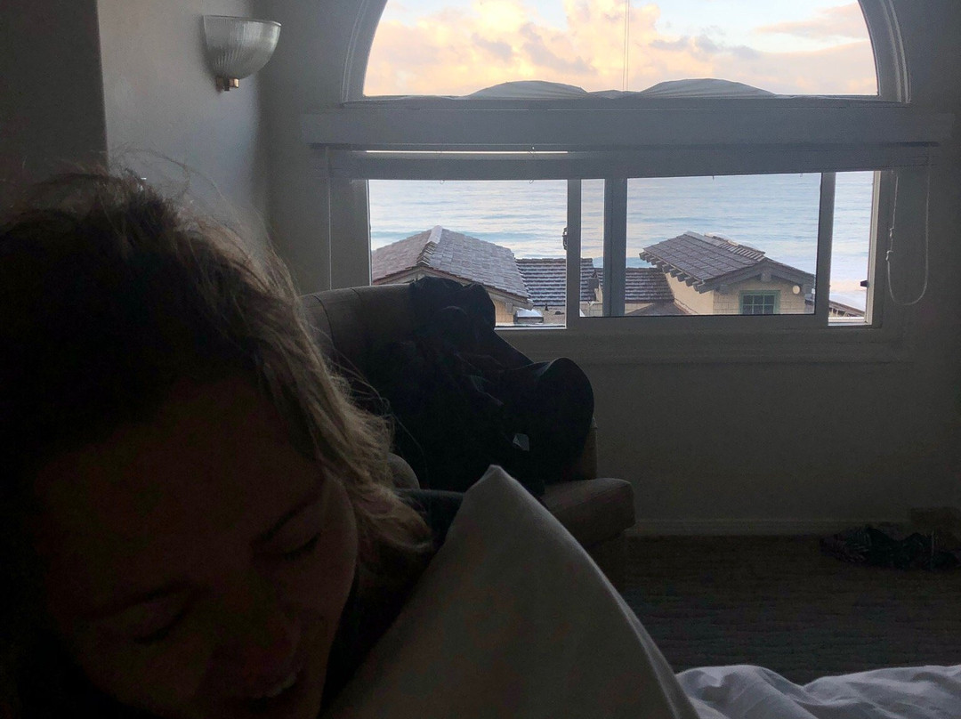 Wave Crest Resort主图