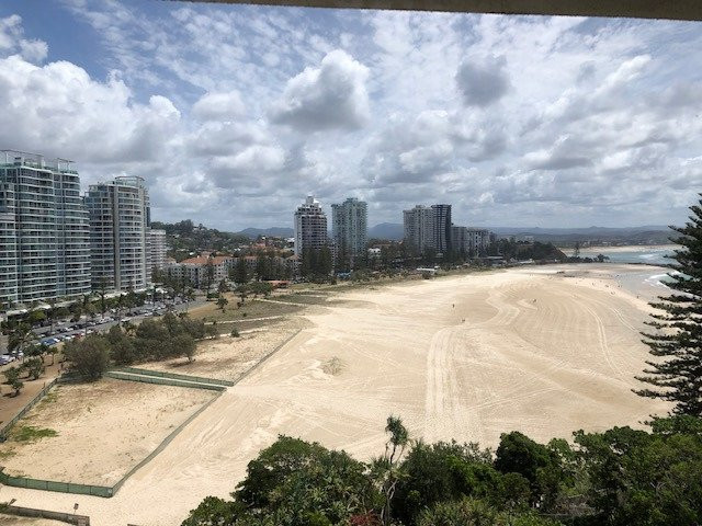 格林蒙特海滩度假酒店主图