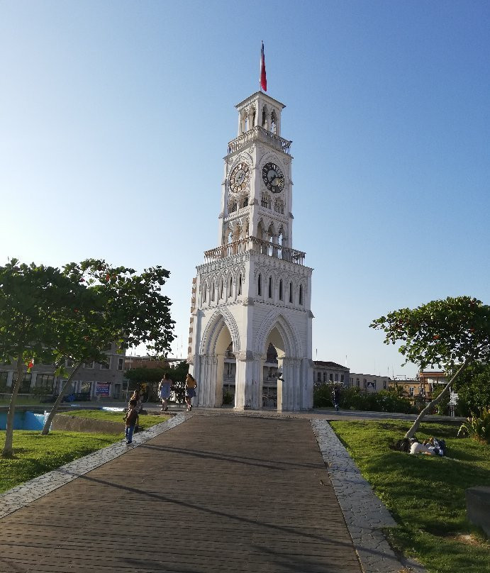 Torre del Reloj-伊基克必去景点